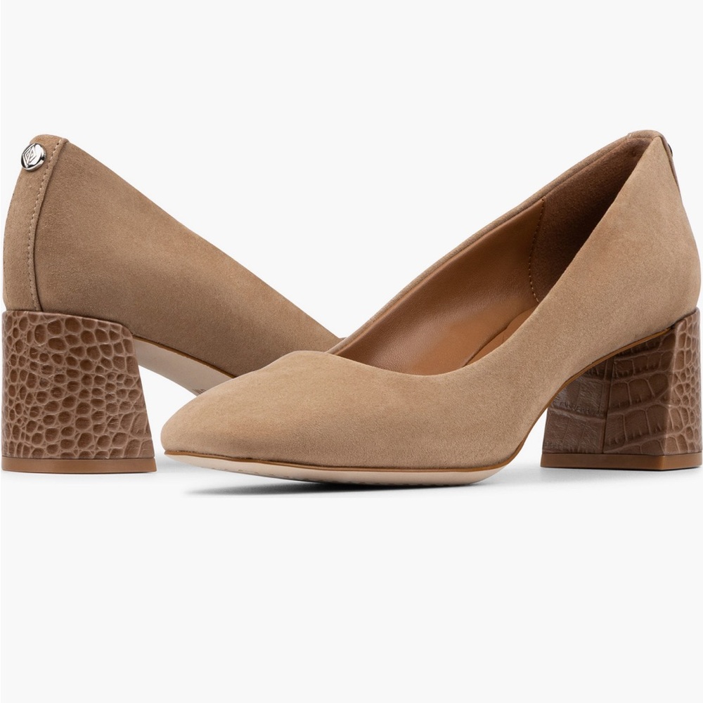 NWT Donald Pliner Goodwyn Block Heel Pump 8.5